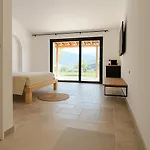 Hotel Silenza B&b, Charme, Comfort E Relax Nel Gargano